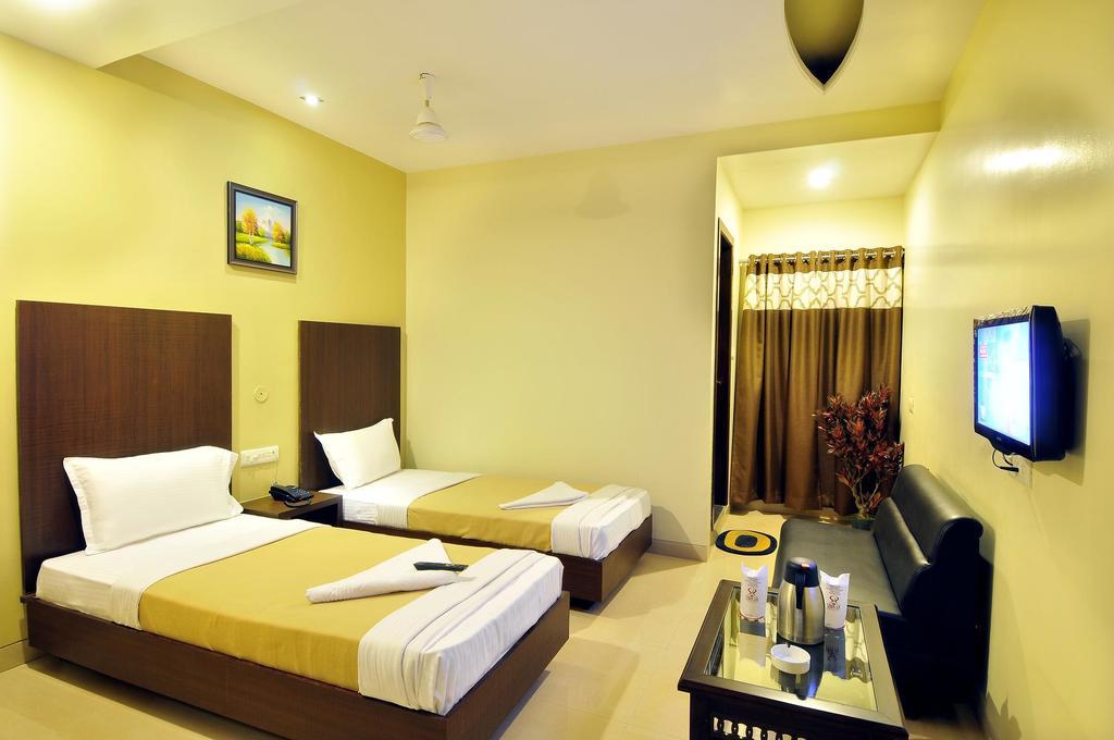 Hotel Simran Pride, Raipur Pokój zdjęcie